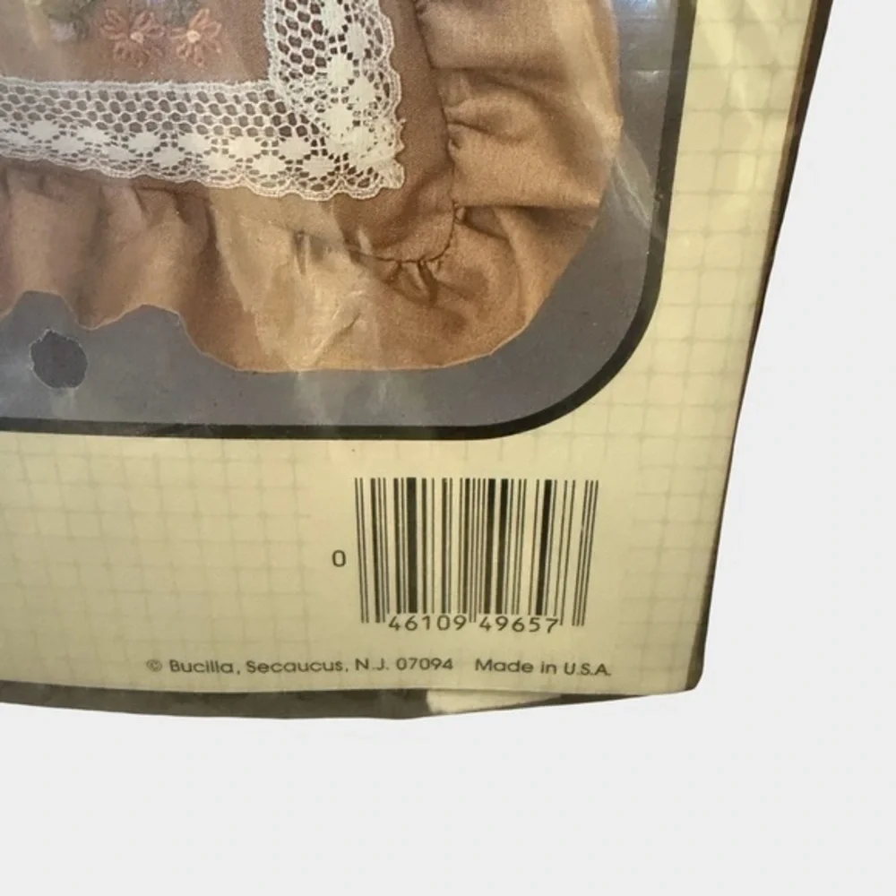 🌻3/$10 Vintage Bucilla Butterflies Are Free Needlepoint‎ Pillow Kit Cottagecore